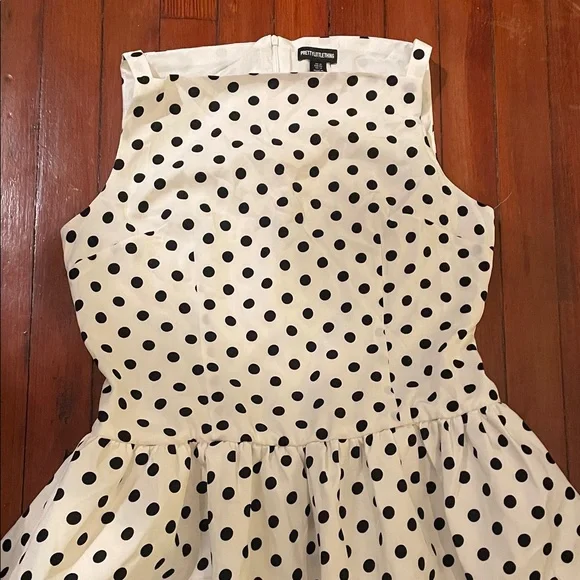 PrettyLittleThing Black and White Polka Dot dress - Picture 5 of 7